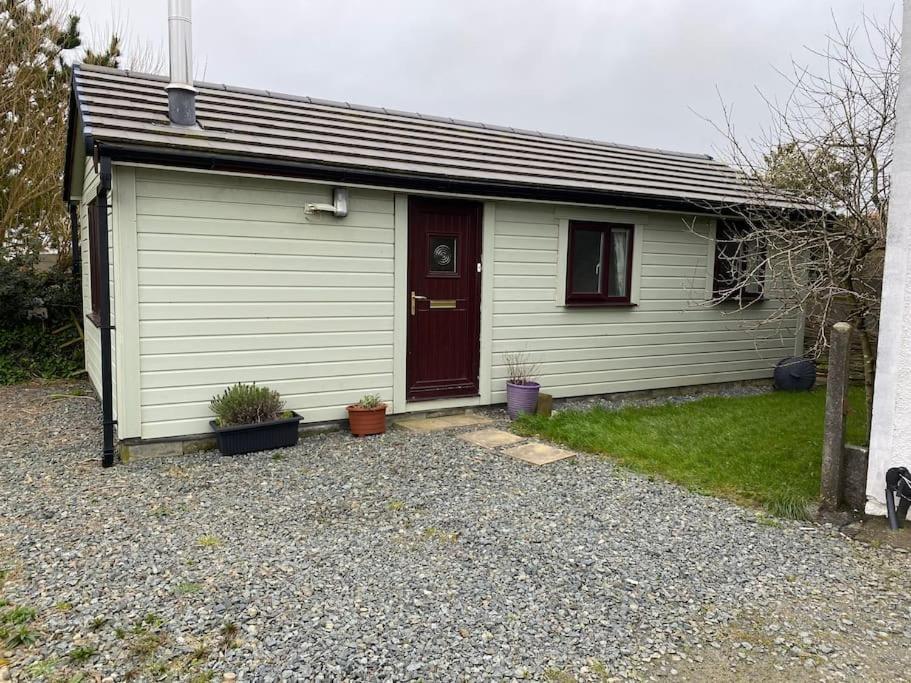 Idyllic Cornish Retreat At Puffin Lodge Хелстон Экстерьер фото